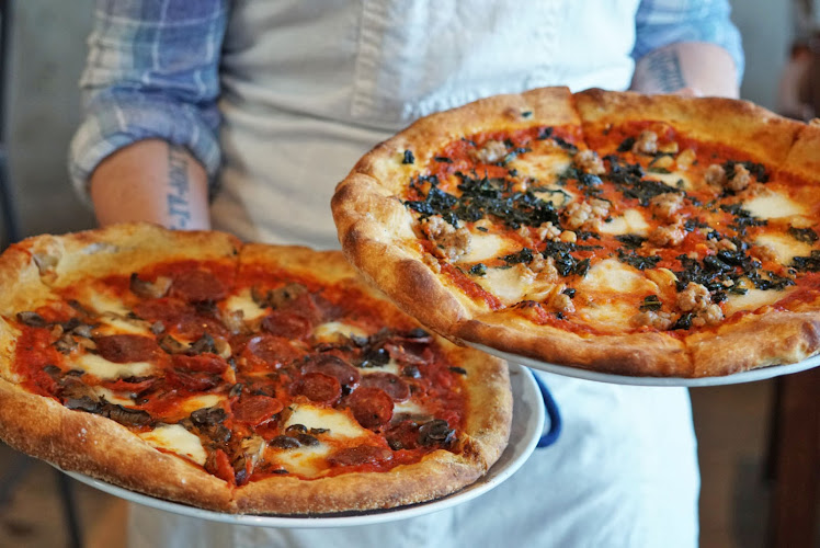 #1 best pizza place in Santa Monica - Milo & Olive