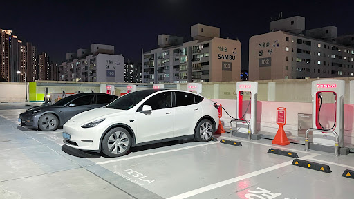 Tesla Supercharger