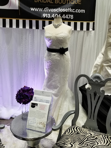 Bridal Shop «Divas Closet Bridal Boutique», reviews and photos, 1034 Merriam Ln, Kansas City, KS 66103, USA