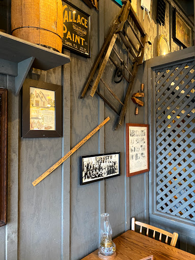 American Restaurant «Cracker Barrel Old Country Store», reviews and photos, 23030 Indian Creek Dr, Sterling, VA 20166, USA