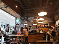 Atmosphère du Café Starbucks à Tremblay-en-France - n°9