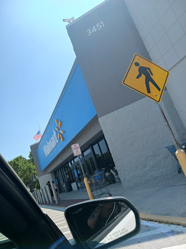 Discount Store «Walmart», reviews and photos, 3451 Tamiami Trail E, Naples, FL 34112, USA