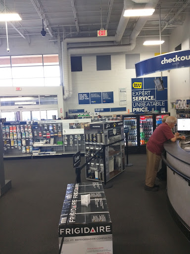 Electronics Store «Best Buy», reviews and photos, 1408 N Litchfield Rd, Goodyear, AZ 85395, USA
