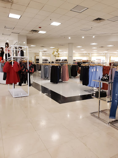 Clothing Store «Forever 21», reviews and photos, 10306 Southside Blvd, Jacksonville, FL 32256, USA