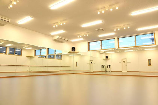 ダンススクール Seven Dance Company