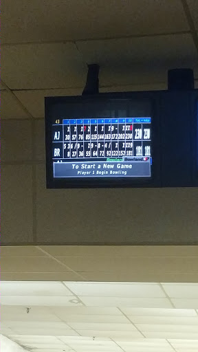 Bowling Alley «Vinton Bowling Center», reviews and photos, 1200 Vinyard Rd, Vinton, VA 24179, USA