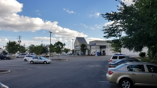 Thrift Store «Goodwill Warwick Retail Store», reviews and photos, 11061 Warwick Blvd, Newport News, VA 23601, USA