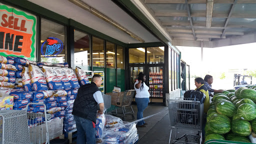 Grocery Store «Dixmoor Market», reviews and photos, 14635 S Western Ave, Harvey, IL 60426, USA