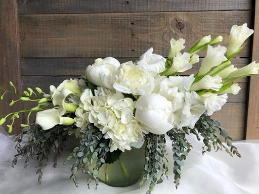 Florist «Flowers by Nancy, too!», reviews and photos, 1208 Ranch Rd 620 S, Lakeway, TX 78734, USA