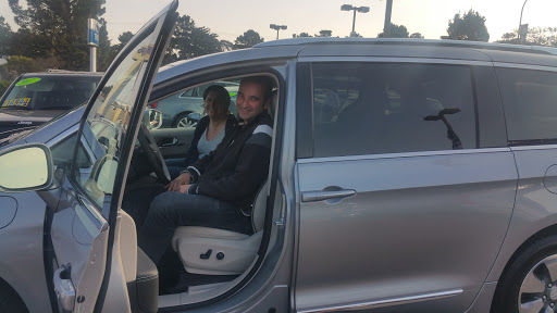 Car Dealer «Stewart Chrysler Dodge Jeep Ram», reviews and photos, 800 Serramonte Blvd, Colma, CA 94014, USA