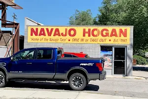 Navajo Hogan image