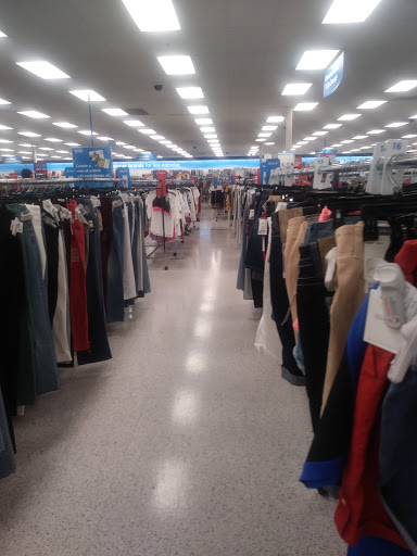 Clothing Store «Ross Dress for Less», reviews and photos, 7600 N 10th St, McAllen, TX 78504, USA