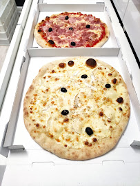 Pizza du Pizzas à emporter Pizza rosa traiteur à Saint-Laurent-d'Agny - n°12