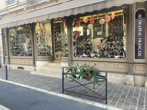 Au Drapeau Français à Nemours