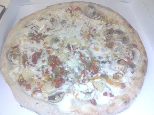 Photo n°11 de Toff Pizz Lhommaize à Lhommaizé ()