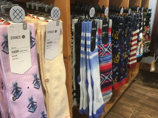 Shoe Store «The Flop Shop - Downtown Melbourne», reviews and photos, 820 E New Haven Ave, Melbourne, FL 32901, USA