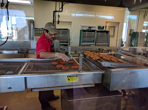 Bakery «Krispy Kreme Doughnuts», reviews and photos, 3605 Ira E Woods Ave, Grapevine, TX 76051, USA