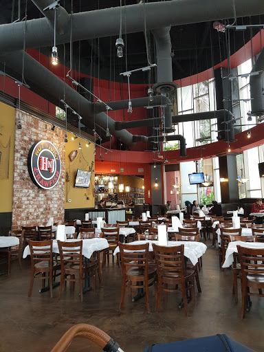 Shopping Mall «West Hollywood Gateway», reviews and photos, 7100 California Route 2, Los Angeles, CA 90046, USA