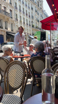 Atmosphère du Restaurant Le Chinon à Paris - n°2