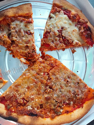 Distributeur Arriba Pizza à Romillé