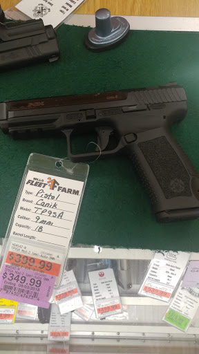 Department Store «Mills Fleet Farm», reviews and photos, 1001 Industrial St, Hudson, WI 54016, USA