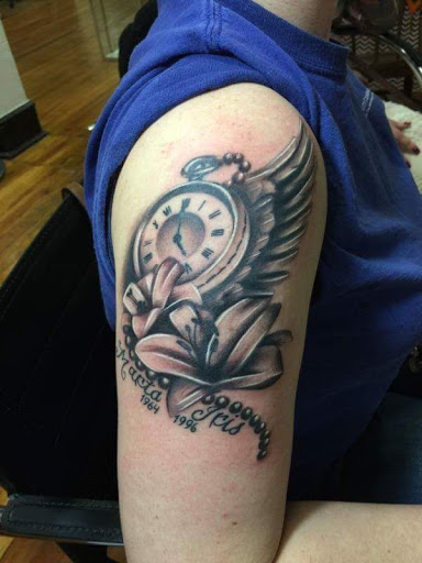 Tattoo Shop «Beautiful Sin Tattoos», reviews and photos, 245 N Queen St, Lancaster, PA 17603, USA