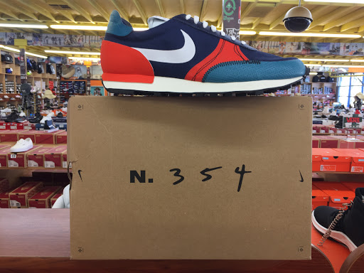 Shoe Store «Shoe City - Lawndale», reviews and photos, 16809 Hawthorne Blvd # 3706422, Lawndale, CA 90260, USA