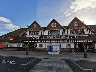 Boutique SNCF Deauville