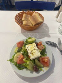 Salade grecque du Restaurant ZORBA LE GREC à Paris - n°2