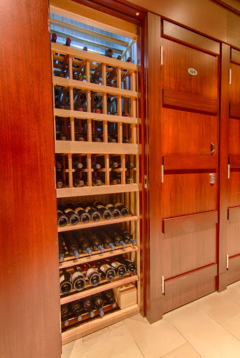 Wine Storage Facility «Store Self Storage & Wine Storage», reviews and photos, 11010 N Military Trl, Palm Beach Gardens, FL 33410, USA