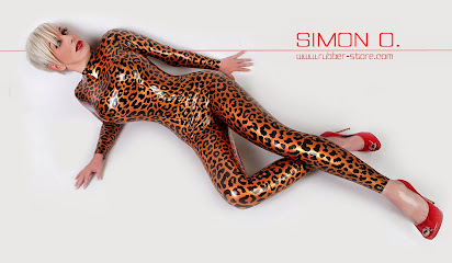 Latexbekleidung - Simon O. - Latexmanufacture Austria