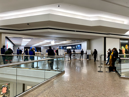 Computer Store «Apple Westfarms», reviews and photos, 500 W Farms Mall, Farmington, CT 06032, USA