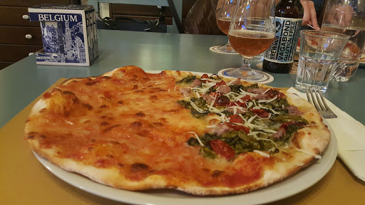 Pizzeria Tavern APICIO in Rignano Flaminio, Città Metropolitana di Roma Capitale