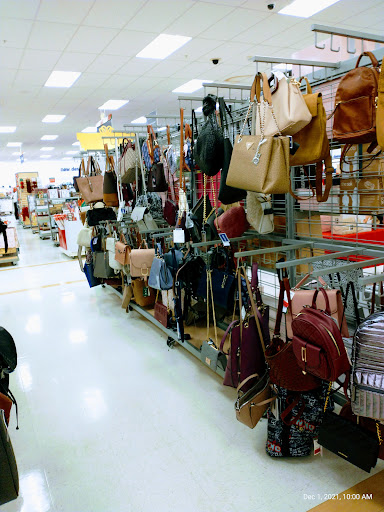 Department Store «Marshalls», reviews and photos, 9931 Mountain View Dr, West Mifflin, PA 15122, USA