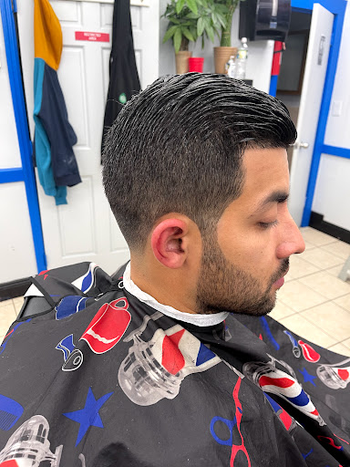 Barber Shop «Castro Barber Shop», reviews and photos, 4286 Washington St, Roslindale, MA 02131, USA