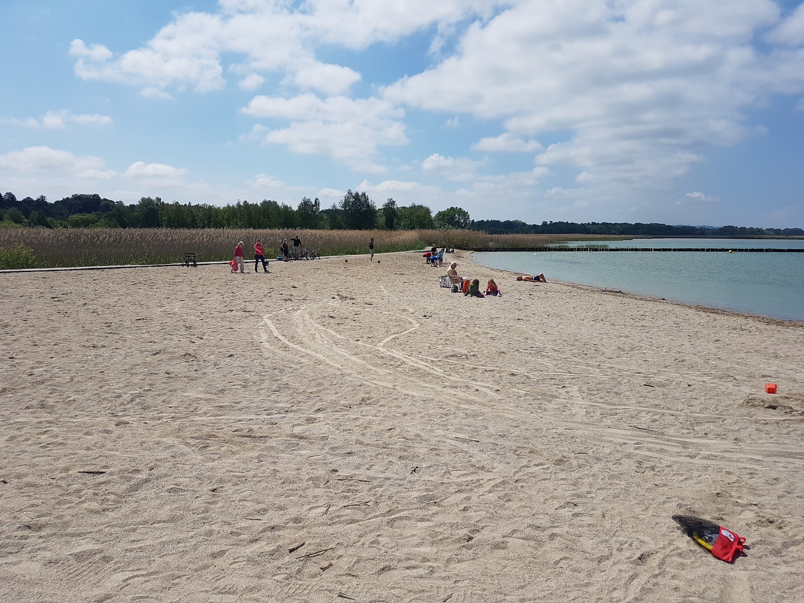Photo of Gletterens plage with straight shore