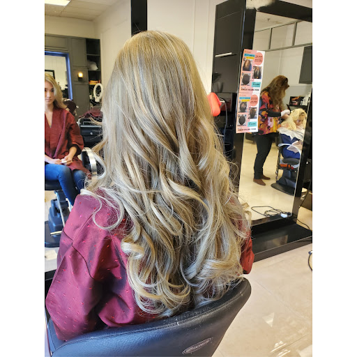 Beauty Salon «Camille Hair Salon», reviews and photos, Camille Hair Salon, 9702 S Tacoma Way #103, Lakewood, WA 98499, USA