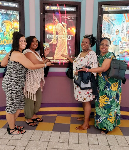 Movie Theater «Regal MacArthur Center Stadium 18 & RPX», reviews and photos, 300 Monticello Ave #330, Norfolk, VA 23510, USA