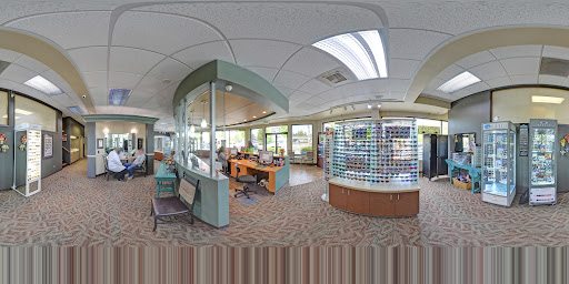 Optician «Suburban Opticians», reviews and photos, 6720 Regents Blvd, University Place, WA 98466, USA