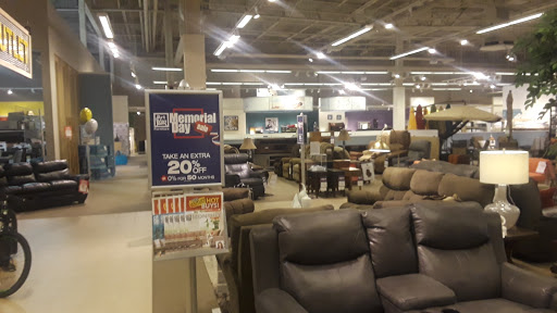 Furniture Store «Art Van Furniture - Auburn Hills», reviews and photos, 4612 Baldwin Rd, Auburn Hills, MI 48326, USA