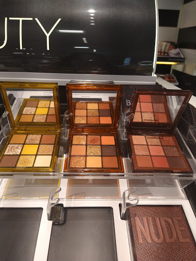 Cosmetics Store «SEPHORA inside JCPenney», reviews and photos, 300 Valley River Center, Eugene, OR 97401, USA