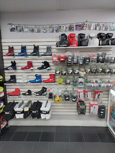 Martial Arts Supply Store «MSM FIGHT SHOP MMA», reviews and photos, 115 SE 1st Ave, Miami, FL 33131, USA