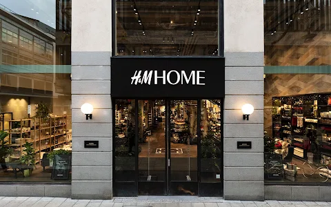 H&M HOME image