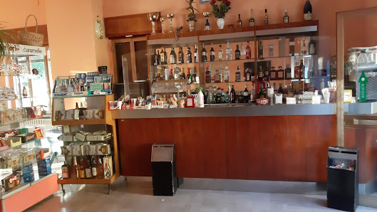 *Pescatore Mario - Bar Pasticceria Gelateria Via I Maggio, 19/21, 83040 Fontanarosa AV, Italia