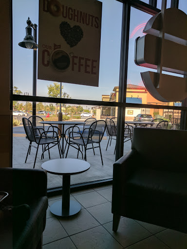 Bakery «Krispy Kreme Doughnuts», reviews and photos, 1024 W Gladstone St, San Dimas, CA 91773, USA