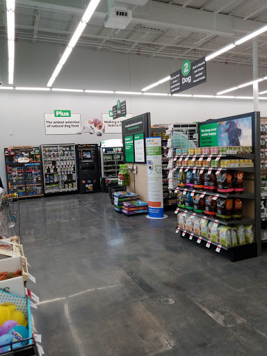 Pet Supply Store «Pet Supplies Plus», reviews and photos, 3240 S Cobb Dr SE #750, Smyrna, GA 30080, USA
