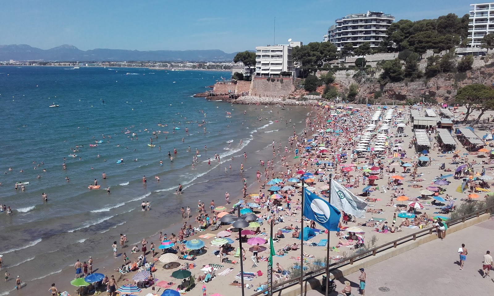 Φωτογραφία του Platja dels Capellans παροχές περιοχής