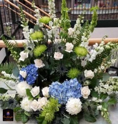Florist «Candlelight Floral & Gifts», reviews and photos, 850 Lake St E, Wayzata, MN 55391, USA