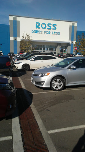 Clothing Store «Ross Dress for Less», reviews and photos, 10700 MacArthur Blvd, Oakland, CA 94605, USA