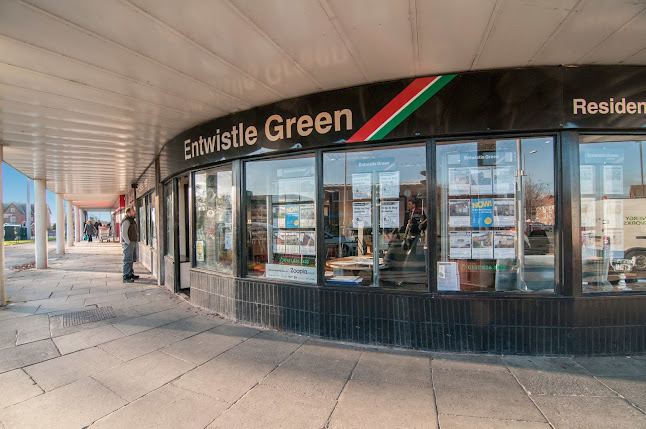 Reviews of Entwistle Green Sales and Letting Agents Maghull in Liverpool - Real estate agency